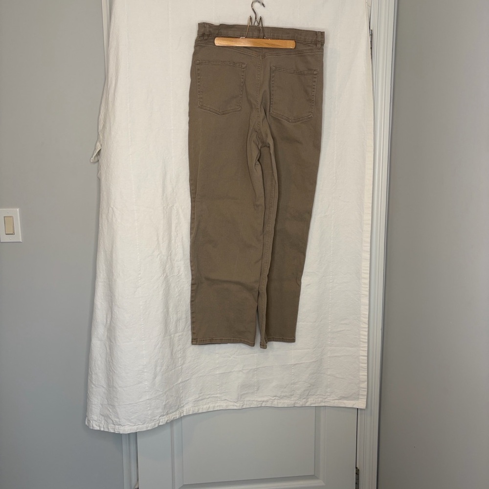 Ardene Women’s Khaki Chinos High Waist Baggy 13 Minimalist Closet Staple - Picture 6 of 6